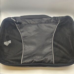 eBags Black Mesh Travel Organizer Bag for Men